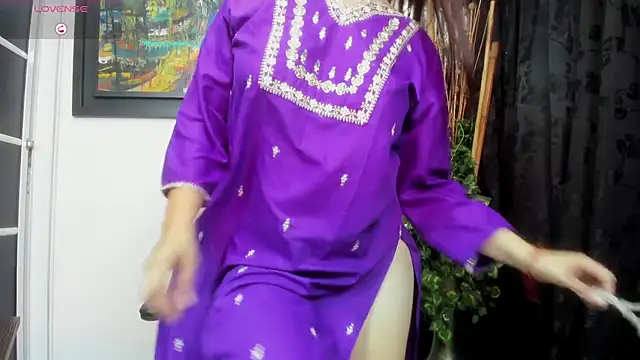 shantala krisha online show from February 14, 6:59 pm