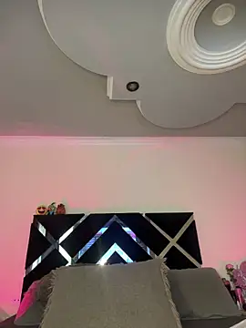 antonhella1 online show from February 17, 6:58 pm