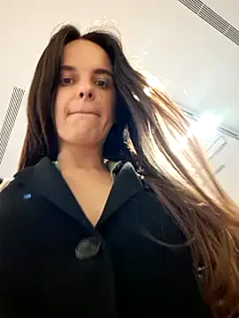 Snapshot of RaonXO chatting on February 1, 6:08 pm RaonXO online show from February 1, 6:08 pm