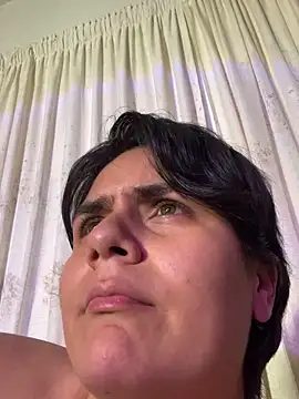 isabelacooperr online show from December 23, 7:06 am