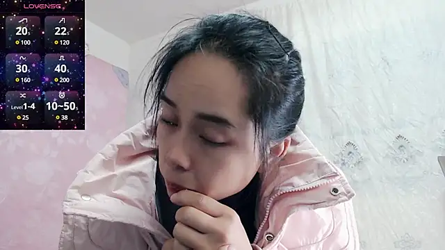 Snapshot of baoer-558 chatting on December 11, 10:03 am baoer-558 online show from December 11, 10:03 am