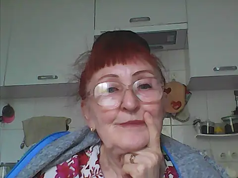 TanyaSweet634 online show from April 8, 5:07 am