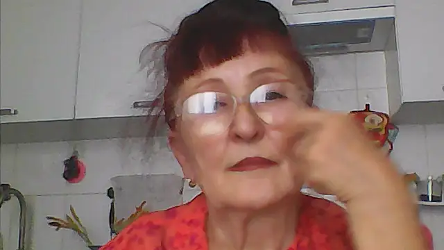 Snapshot of TanyaSweet634 chatting on July 2, 6:08 am TanyaSweet634 online show from July 2, 6:08 am