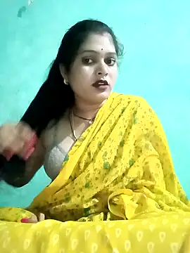 Snapshot of Chandni chatting on February 3, 1:08 pm Chandni online show from February 3, 1:08 pm