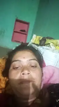 Snapshot of Chandni chatting on February 10, 11:55 pm Chandni online show from February 10, 11:55 pm