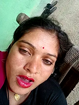 Snapshot of Chandni chatting on February 18, 9:21 am Chandni online show from February 18, 9:21 am