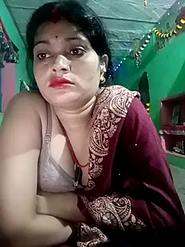 Snapshot of Chandni chatting on March 3, 9:15 pm Chandni online show from March 3, 9:15 pm