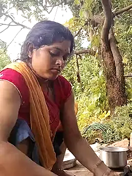 Snapshot of Chandni chatting on September 19, 2:24 am Chandni online show from September 19, 2:24 am