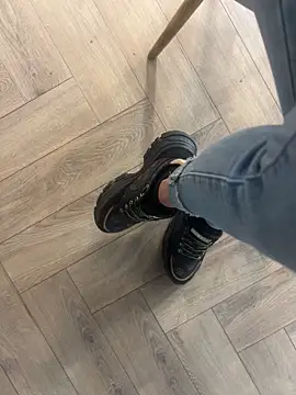 FeetVibe online show from October 6, 7:06 am