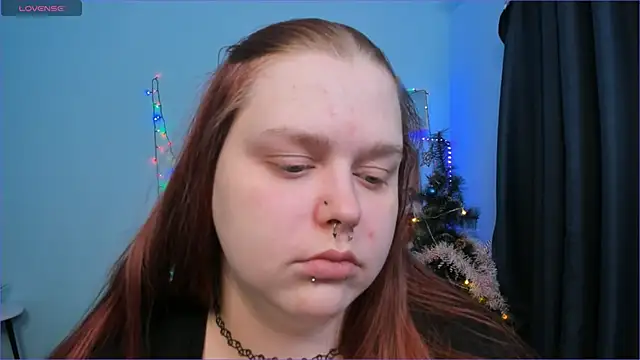 Snapshot of Crow_Diam0nd chatting on December 21, 4:19 am Crow Diam0nd online show from December 21, 4:19 am