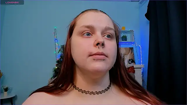 Snapshot of Crow_Diam0nd chatting on December 29, 10:12 am Crow Diam0nd online show from December 29, 10:12 am