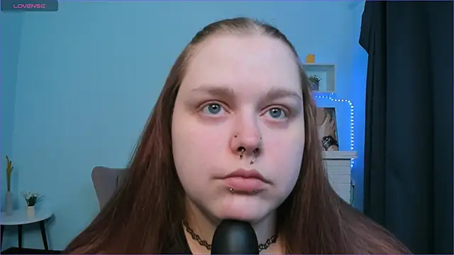 Snapshot of Crow_Diam0nd chatting on February 4, 7:55 pm Crow Diam0nd online show from February 4, 7:55 pm