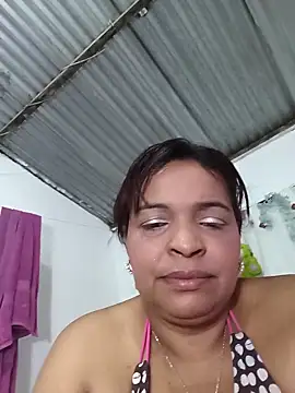  violetta - online show from February 18, 9:49 am