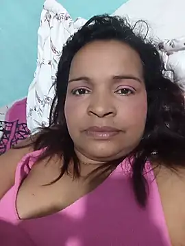 Snapshot of _violetta_- chatting on June 20, 1:47 pm violetta - online show from June 20, 1:47 pm