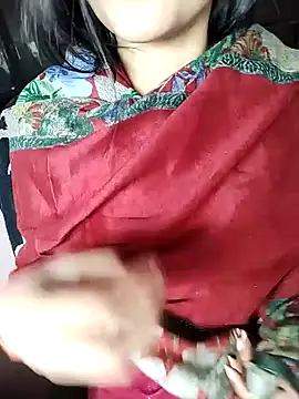 Snapshot of karishma chatting on January 21, 11:45 pm karishma online show from January 21, 11:45 pm