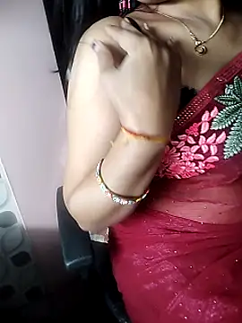 Snapshot of karishma chatting on March 18, 4:59 pm karishma online show from March 18, 4:59 pm