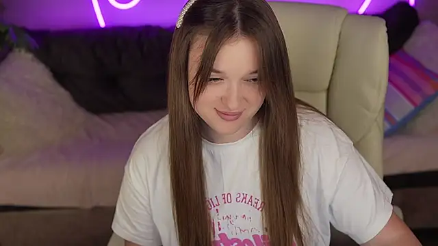 Snapshot of DonnaLustt chatting on November 21, 9:02 pm DonnaLustt online show from November 21, 9:02 pm