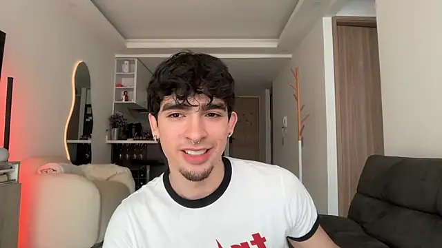 Snapshot of zenn_rush1 chatting on November 8, 12:38 pm zenn rush1 online show from November 8, 12:38 pm