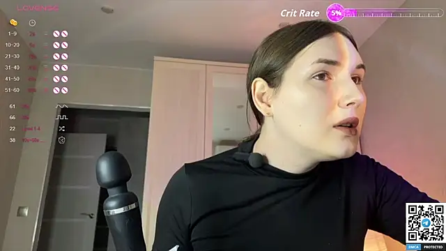 Maria Bowie online show from October 4, 7:39 am