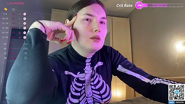 Maria Bowie online show from January 15, 7:02 am