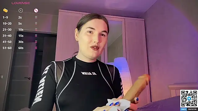 Maria Bowie online show from March 25, 7:58 am