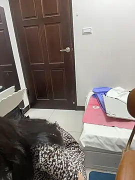 wt0314 online show from April 5, 1:41 pm