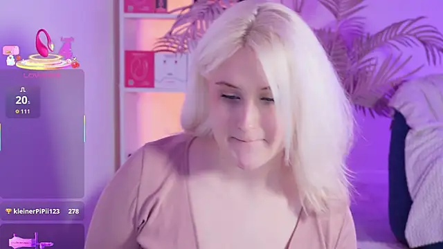 tiffannyjons online show from March 10, 5:18 pm