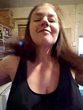 Snapshot of 420Curvybabe chatting on February 7, 1:53 pm 420Curvybabe online show from February 7, 1:53 pm