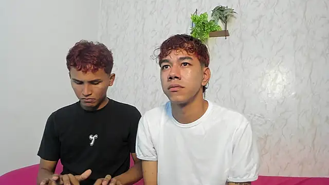 boys yourparty online show from March 20, 1:10 am