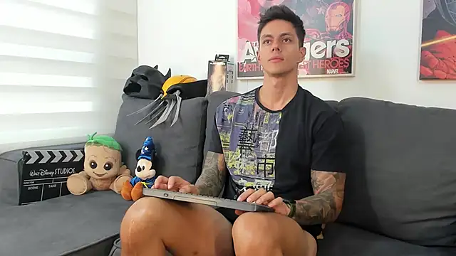 Snapshot of JeanBroc chatting on May 16, 12:15 pm JeanBroc online show from May 16, 12:15 pm