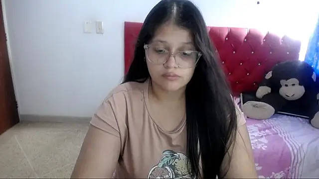 Snapshot of angel_barbie_1 chatting on June 26, 3:49 pm angel barbie 1 online show from June 26, 3:49 pm