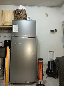 Snapshot of PEACHY439 chatting on September 25, 4:27 am PEACHY439 online show from September 25, 4:27 am