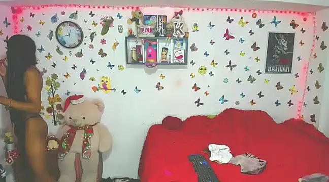 Snapshot of marianaoficial249701 chatting on December 29, 3:33 am marianaoficial249701 online show from December 29, 3:33 am