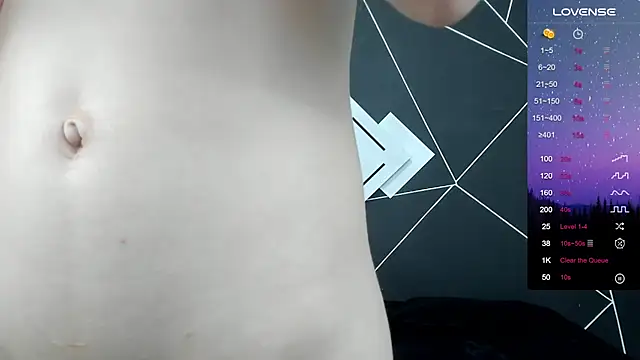 noahlafforet online show from December 5, 8:22 am