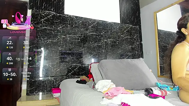 Yaya    11 online show from December 4, 4:33 am