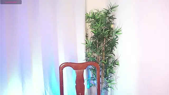 dam0n fr0st online show from April 14, 9:21 pm