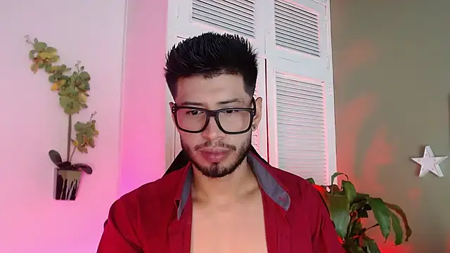 Snapshot of Colby_brown03 chatting on November 12, 7:35 pm Colby brown03 online show from November 12, 7:35 pm