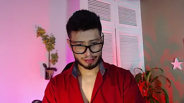 Snapshot of Colby_brown03 chatting on December 4, 7:44 pm Colby brown03 online show from December 4, 7:44 pm