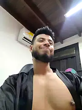 Snapshot of Colby_brown03 chatting on December 21, 7:15 am Colby brown03 online show from December 21, 7:15 am