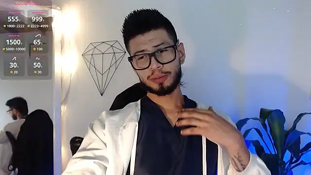 Snapshot of Colby_brown03 chatting on December 22, 7:11 pm Colby brown03 online show from December 22, 7:11 pm