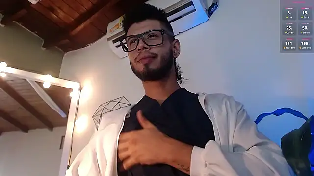 Snapshot of Colby_brown03 chatting on January 9, 7:04 pm Colby brown03 online show from January 9, 7:04 pm