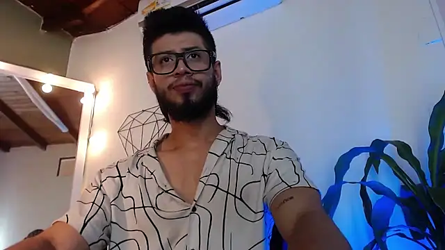 Snapshot of Colby_brown03 chatting on February 5, 7:29 pm Colby brown03 online show from February 5, 7:29 pm