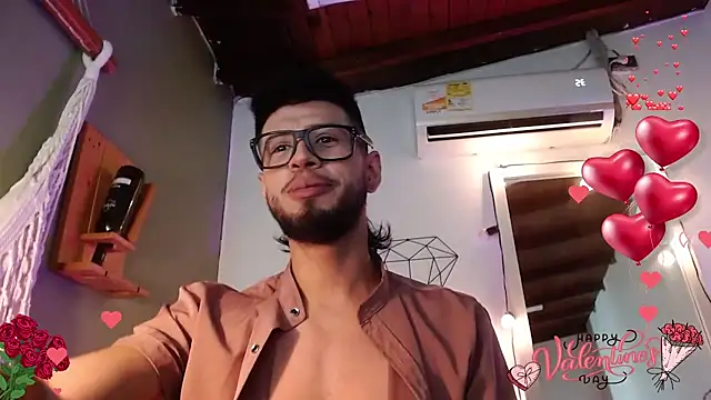 Snapshot of Colby_brown03 chatting on February 14, 7:10 pm Colby brown03 online show from February 14, 7:10 pm