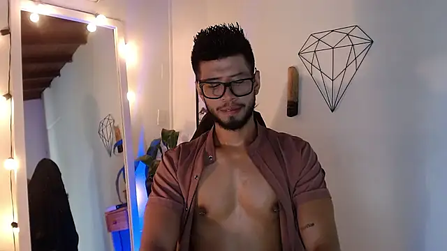 Snapshot of Colby_brown03 chatting on March 2, 7:10 pm Colby brown03 online show from March 2, 7:10 pm