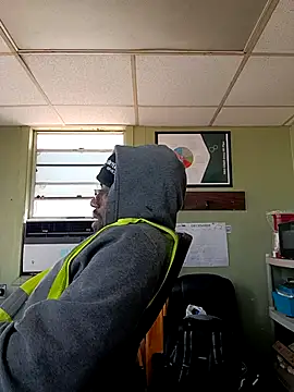 Snapshot of Txdarkmeat74 chatting on December 15, 6:56 pm Txdarkmeat74 online show from December 15, 6:56 pm