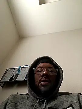 Snapshot of Txdarkmeat74 chatting on March 17, 1:47 pm Txdarkmeat74 online show from March 17, 1:47 pm