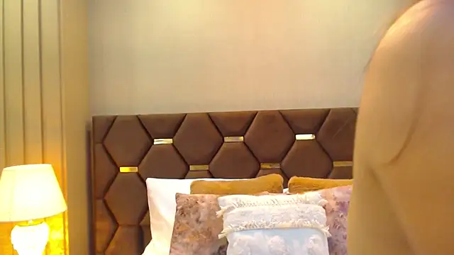 Snapshot of DevonPiers chatting on December 12, 12:12 pm DevonPiers online show from December 12, 12:12 pm