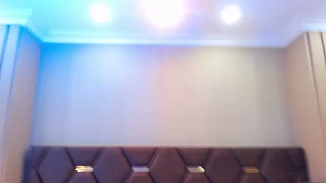 Snapshot of DevonPiers chatting on December 16, 12:06 pm DevonPiers online show from December 16, 12:06 pm