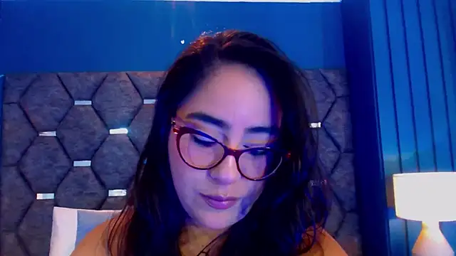 Snapshot of DevonPiers chatting on September 15, 12:05 pm DevonPiers online show from September 15, 12:05 pm