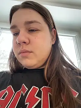 SuzieMurray online show from February 28, 8:26 am